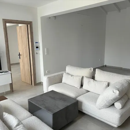 Apartment Tolis 2 Bdr Flat In *